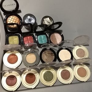 Lot of 17 single eyeshadows Senna, NYX, Too Faced